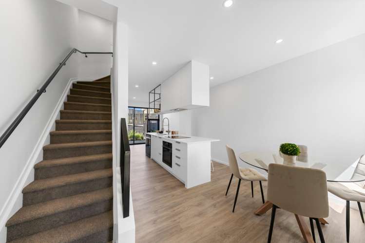 73 Freeland Avenue Mount Roskill_5