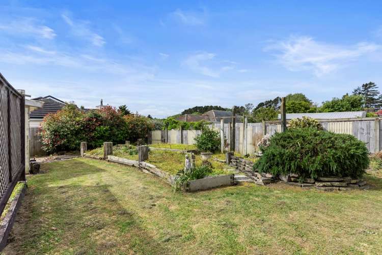 78 Mcrobbie Road Kingseat_14