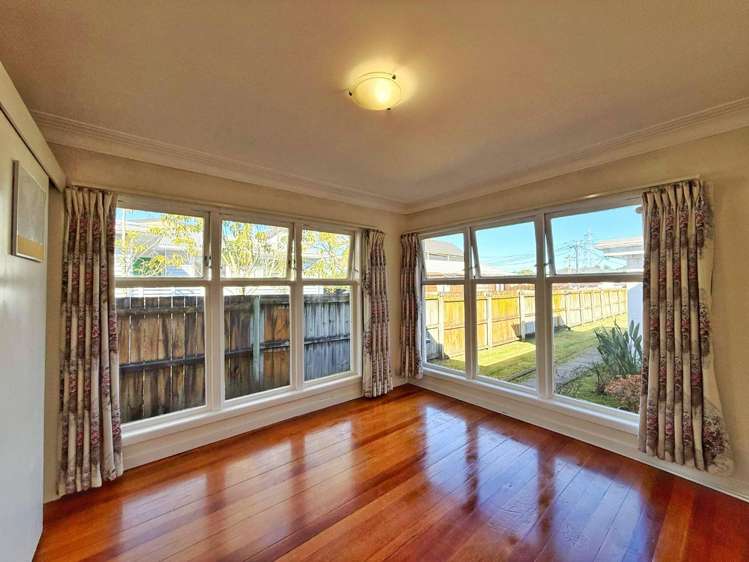 15 Karamu Street 1801_4