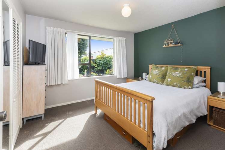 2/265 Estuary Road South New Brighton_13