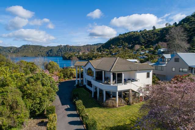 3 Rangiuru Bay Road Lake Tarawera_1