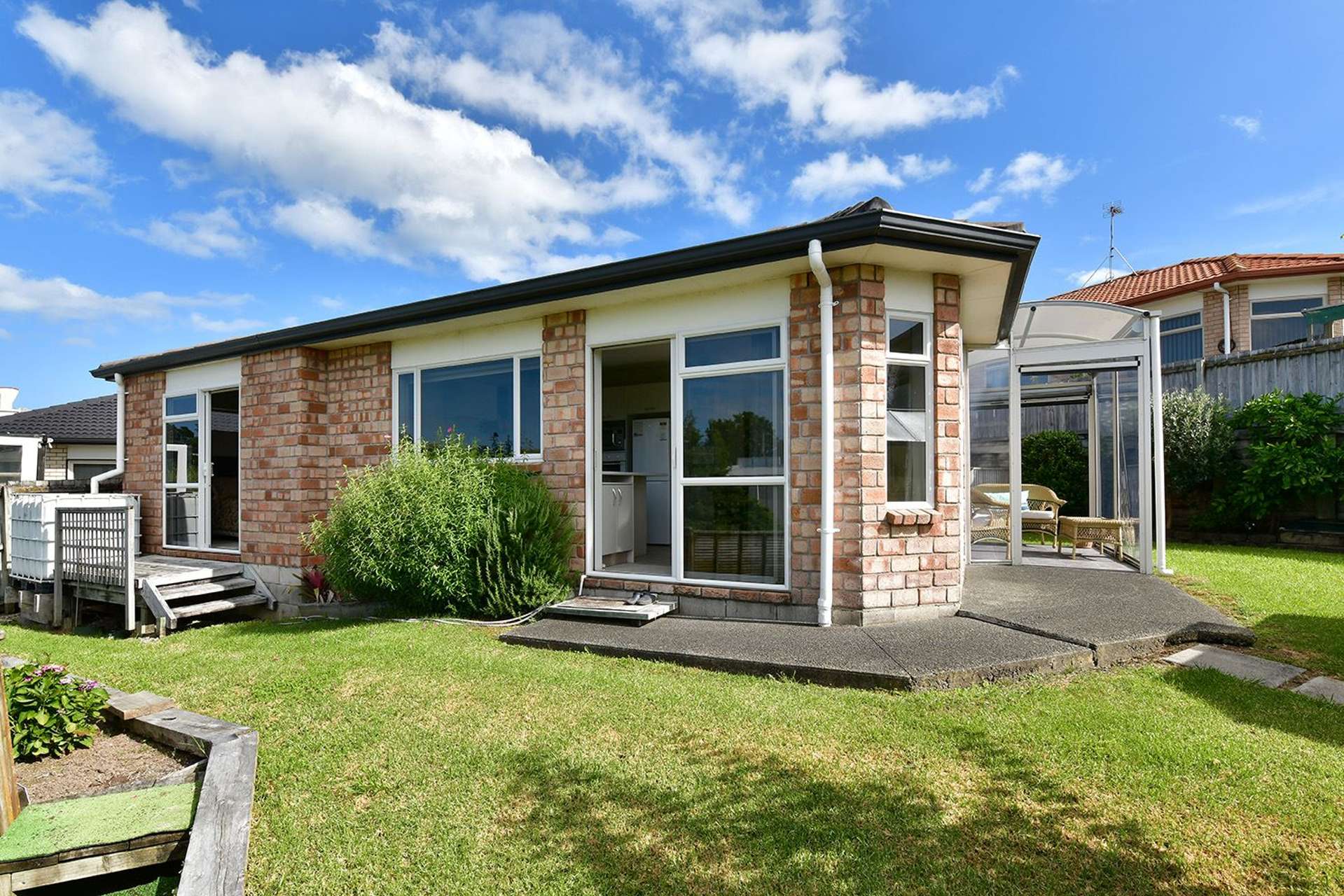 39 Elan Place Stanmore Bay_0