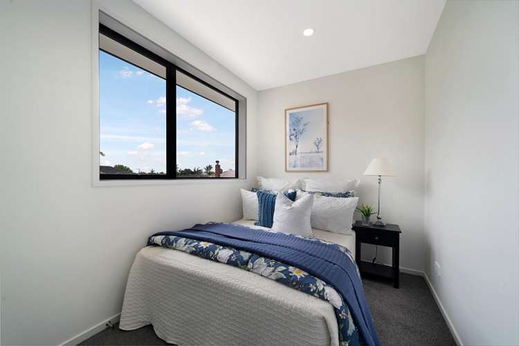 8a Strid Road Te Atatu South_12