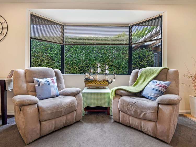 71 Nielsen Gardens_3