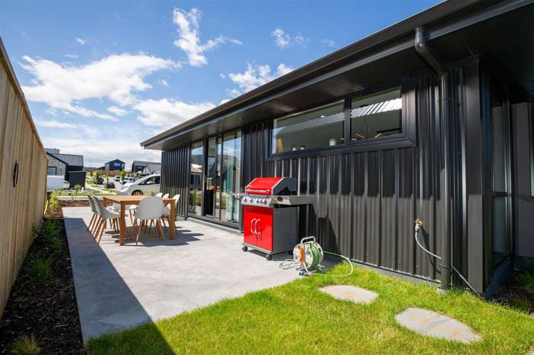 21 Shelduck Road Jacks Point_15