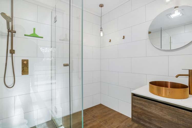 241 Gap Road West Winton_11