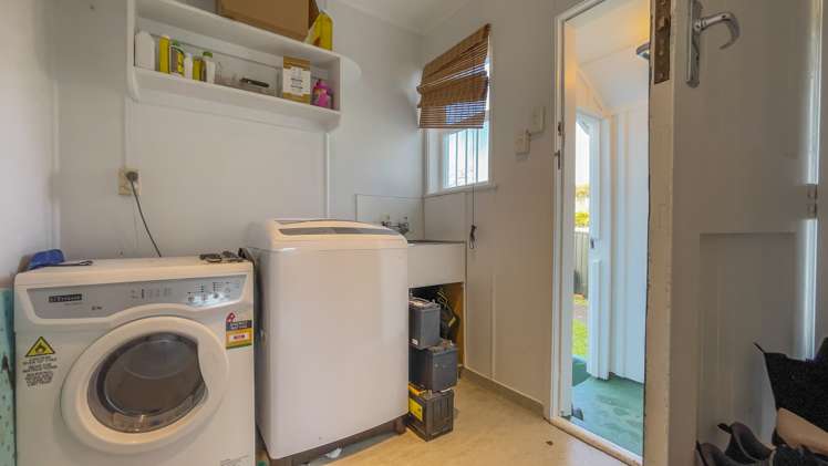 13 Porritt Street Paeroa_10