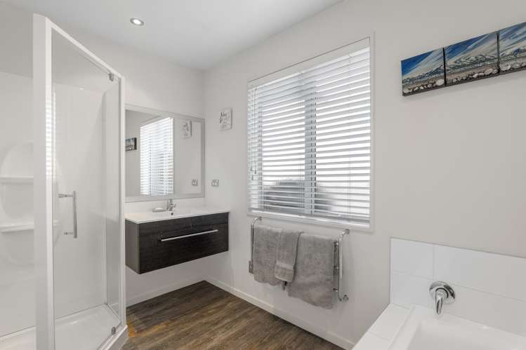 1 Minorca Lane Burwood_19