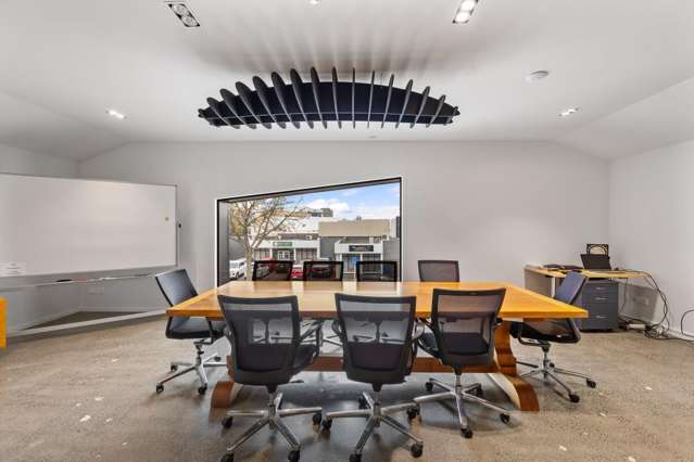 3 & 4/26 Liverpool Street Hamilton City Central_2