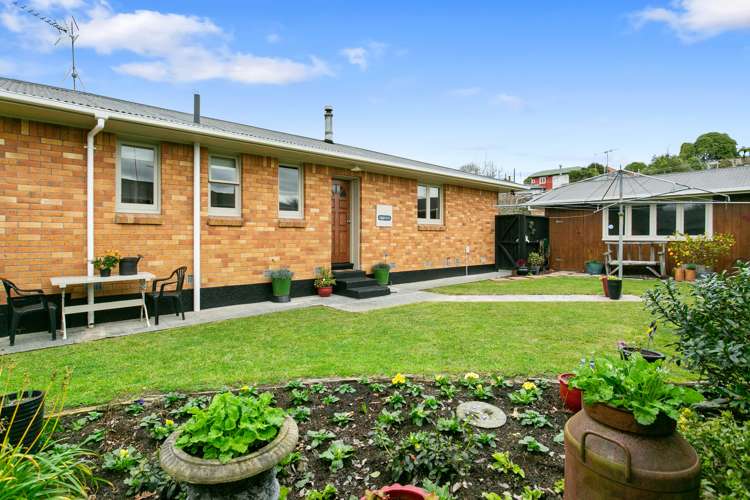 16 Little Street Tirau_12