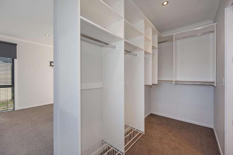 9 Fairose Drive Richmond_9