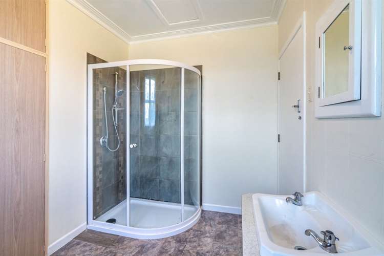 38 Salford Street Edendale_16