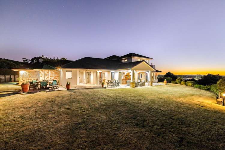 86 MacWhinney Drive Drury_29