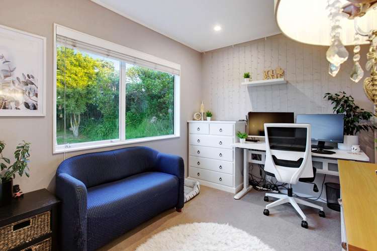 37 Charlotte Street Stanmore Bay_16