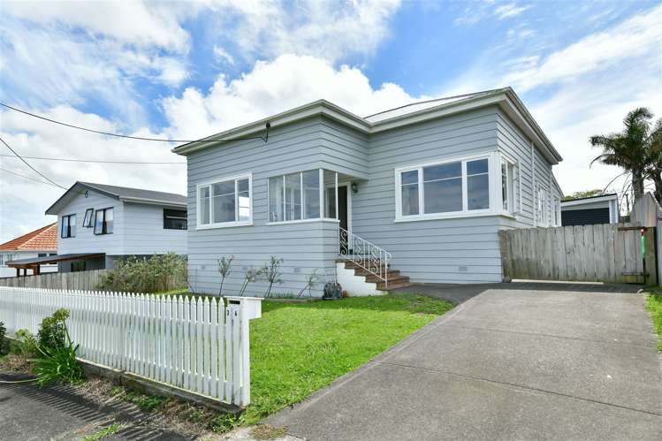 36 Karaka Street Helensville_13