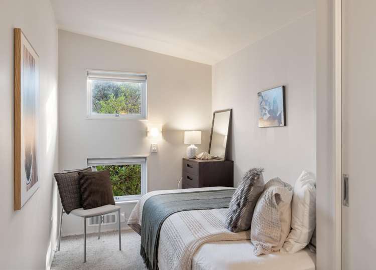 75 Field Way Waikanae Beach_20