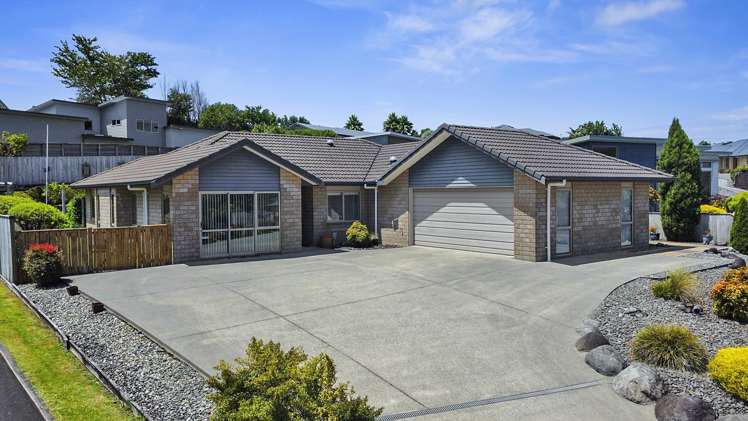 27 Redwood Crescent Hurdon_23