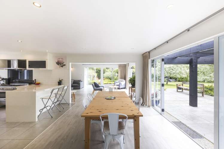 212 Polson Hill Drive Aokautere_5