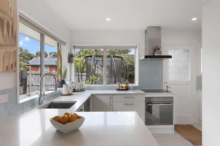 1/61 McClintock Road Massey_8