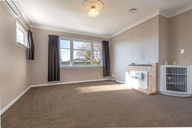 56 Shamrock Street Takaro_2