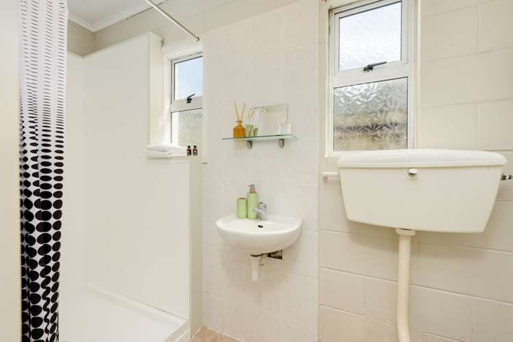 1282 Papamoa Beach Road Papamoa_16