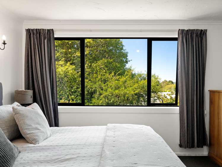 87 Hall Road Sawyers Bay_12