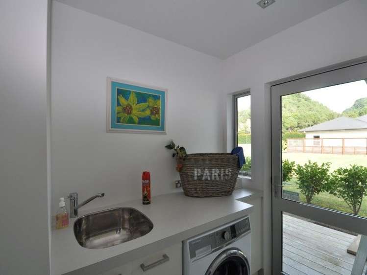 111 Motu Iti Pauanui_20