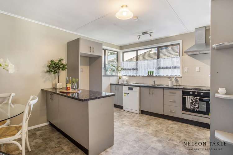 8 Healy Road Manurewa_3
