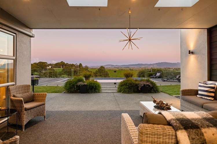 78 Bright Road Waiuku_16