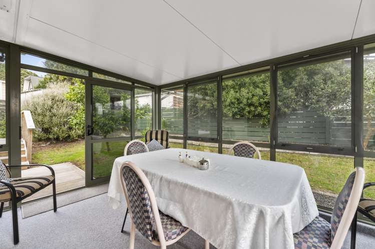 41 Koromiko Street Otaki Beach_9