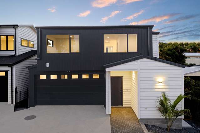 Brand New home with double garage on a flat site