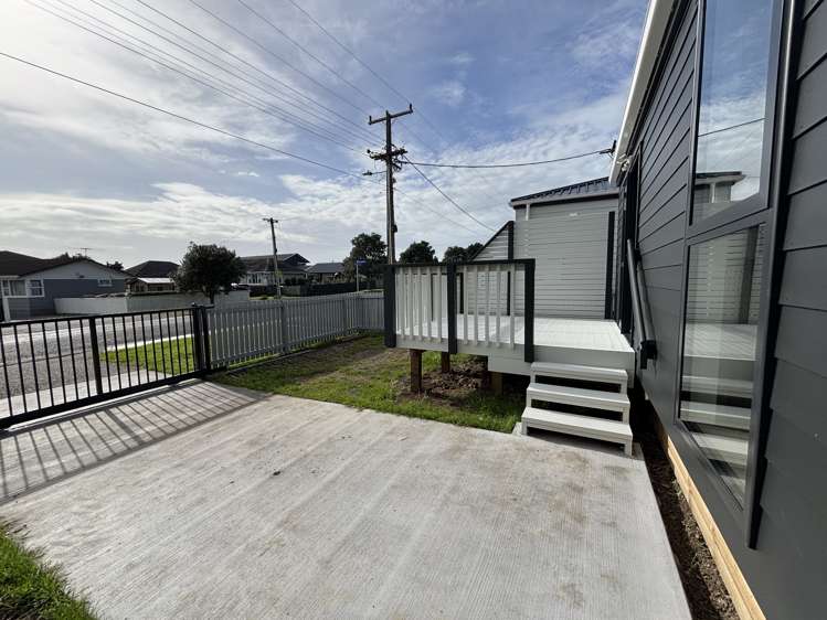 19 Rewarewa Road Te Atatu Peninsula_13