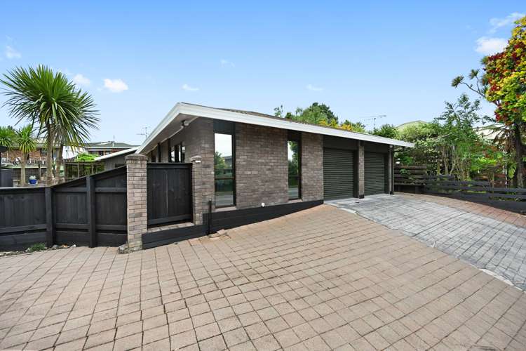 804 River Road Chartwell_20