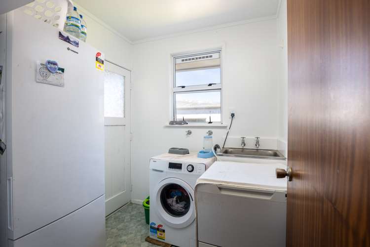 9c Severn Place Spotswood_17