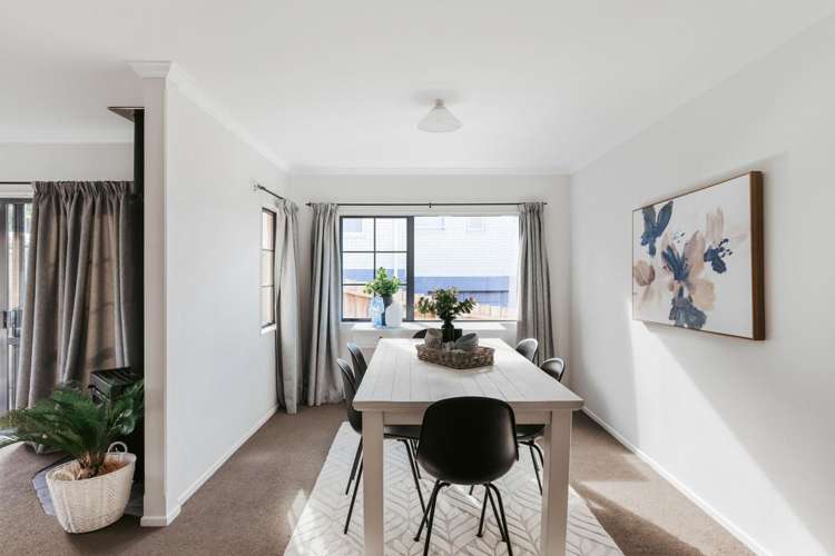 157 Sapphire Drive Hairini_6