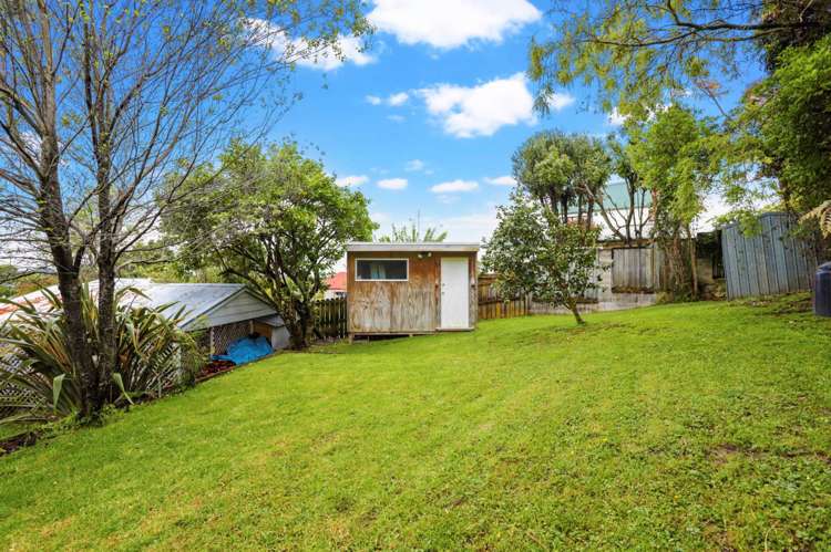 6 Thalia Place Totara Vale_14