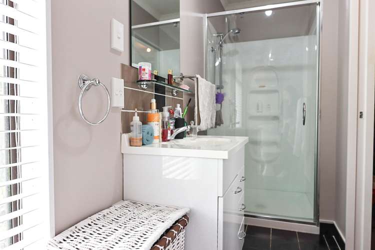 4 Guinane Street Dannevirke_15