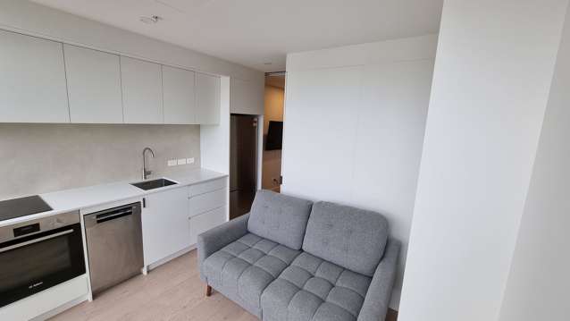 807/10 Alpha Street Te Aro_2