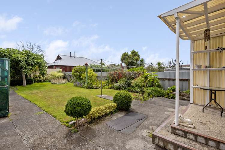 910 Lawrence Street Akina_11