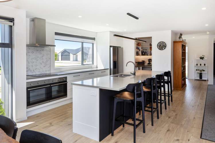 12 Salkeld Place Woodend_9