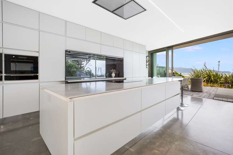 31 Field Way Waikanae Beach_5