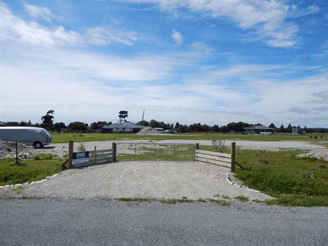 28d Mehrtens Road Hokitika_2