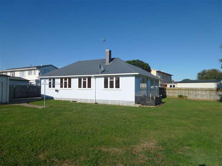 11 Ventura Grove Bulls_13