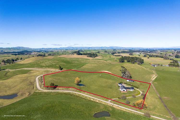 14 Centre Road, R D 7 Dannevirke_3