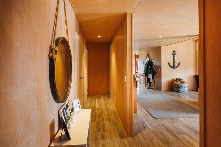 35 Barling Street Himatangi Beach_13