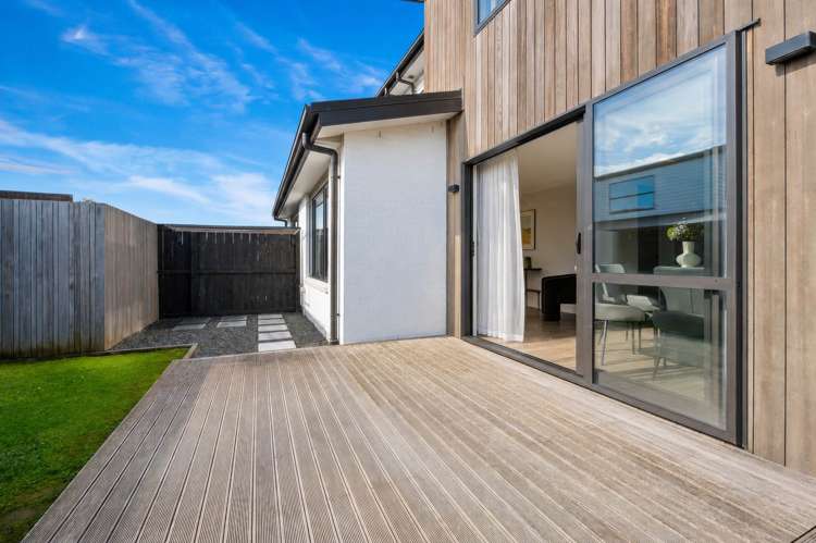 6 McArthur Close Silverdale_29