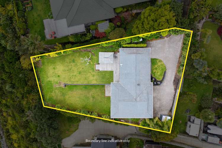 24 John Dee Crescent Red Beach_22