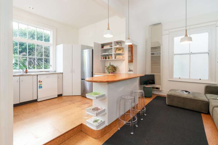 67 Austin Street Mount Victoria_11