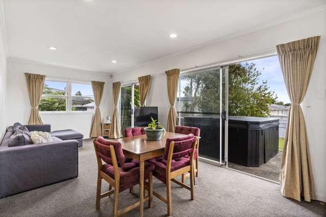 61 Russell Road Manurewa_4