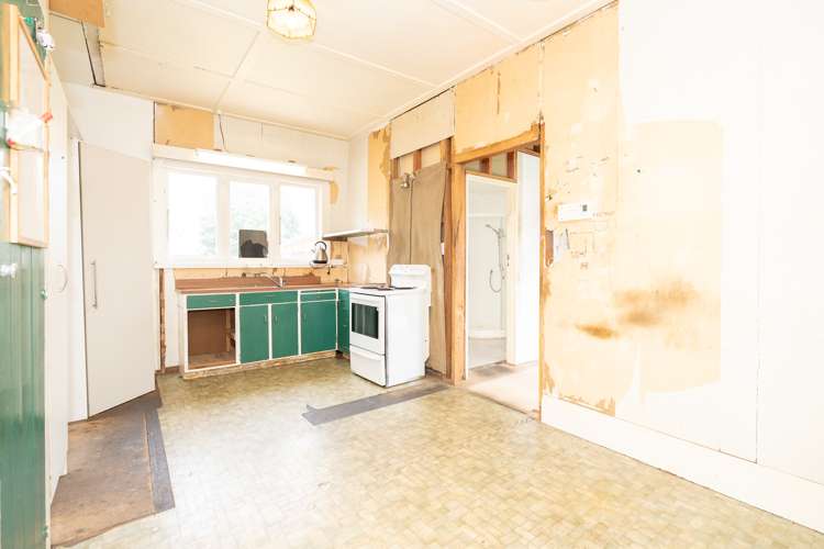 28 Huia Avenue Forest Lake_22